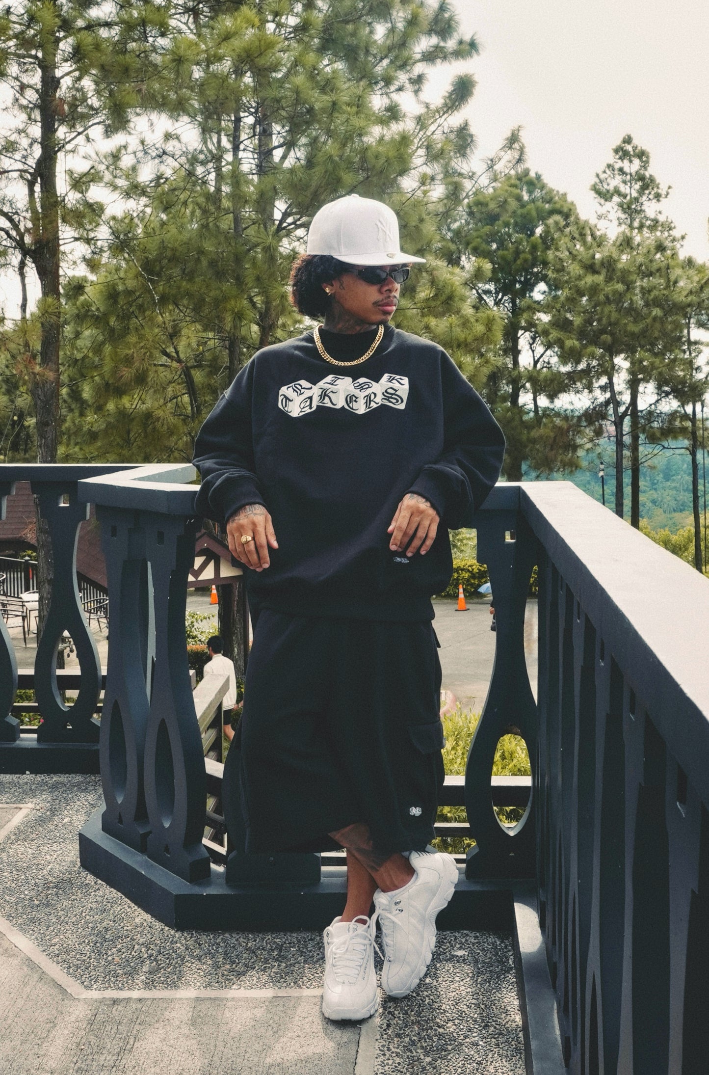 GD RISK TAKERS L/S SWEATER CREWNECK