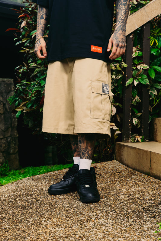 GD KHAKI CARGO SHORTS