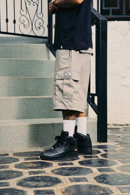 GD GRAY CARGO SHORTS