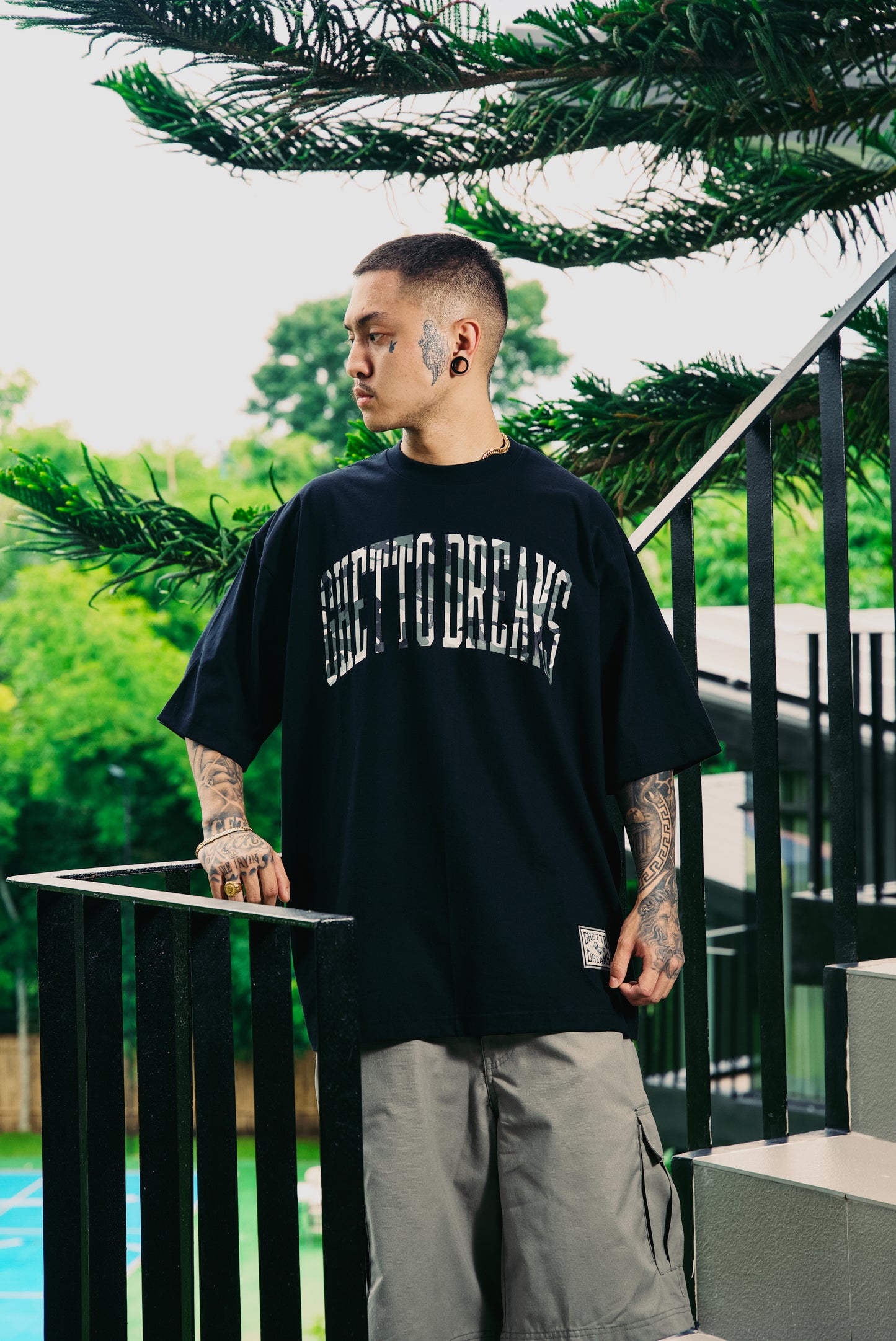 GD B&W CAMOU ARCH TEE